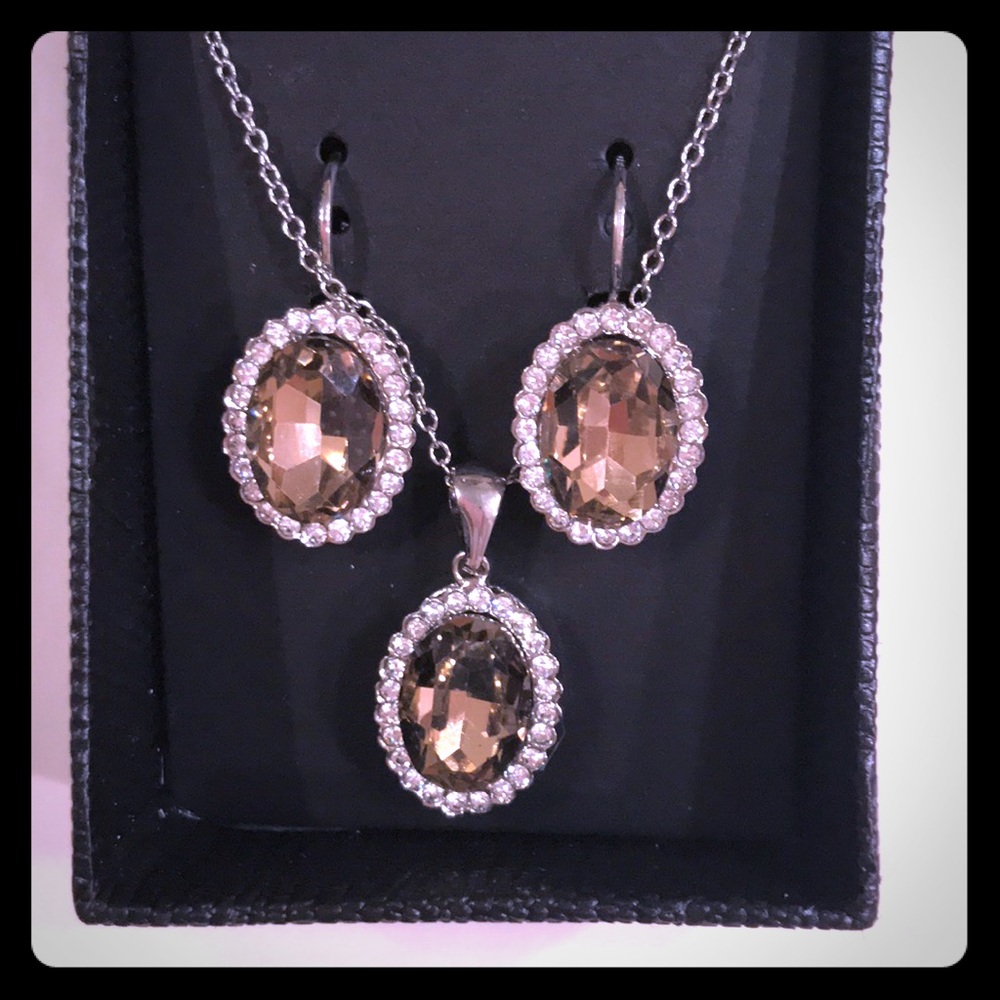 Brown topaz earring and necklace set